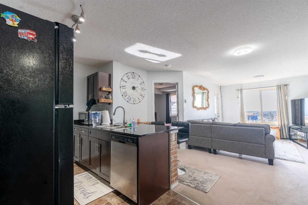 425-355 Taralake Way Ne, Calgary, AB - Indoor