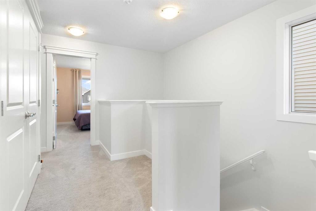 112 Fireside Crescent, Cochrane, AB - Indoor Photo Showing Other Room