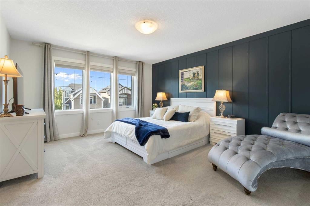 112 Fireside Crescent, Cochrane, AB - Indoor Photo Showing Bedroom