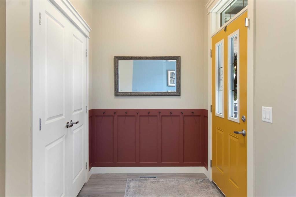 112 Fireside Crescent, Cochrane, AB - Indoor Photo Showing Other Room