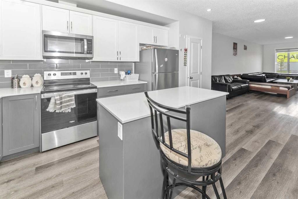 1174 Cornerstone Boulevard Ne, Calgary, AB - Indoor Photo Showing Kitchen