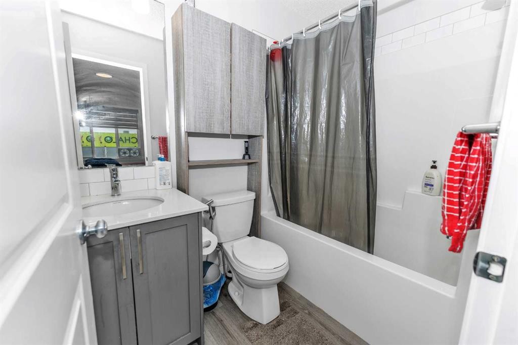 1174 Cornerstone Boulevard Ne, Calgary, AB - Indoor Photo Showing Bathroom