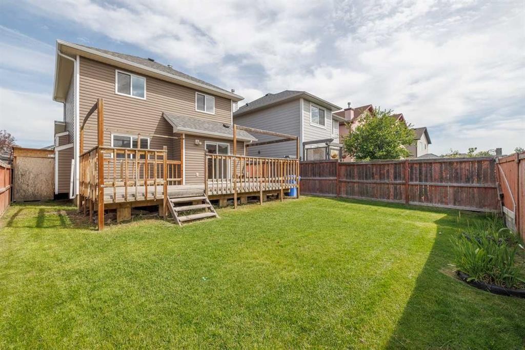 6013 Saddlehorn Drive Ne, Calgary, AB - Outdoor With Deck Patio Veranda