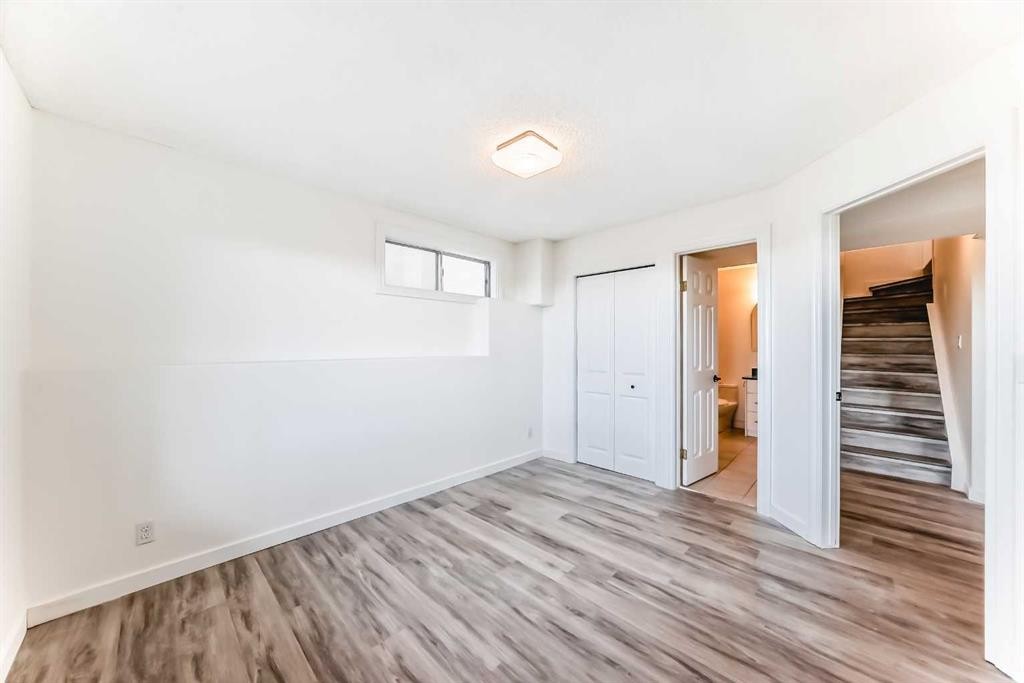 50 Hampstead Terrace Nw, Calgary, AB - Indoor Photo Showing Other Room