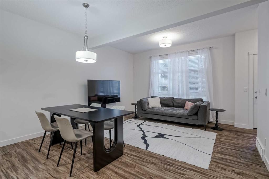 92 Walden Lane Se, Calgary, AB - Indoor Photo Showing Living Room