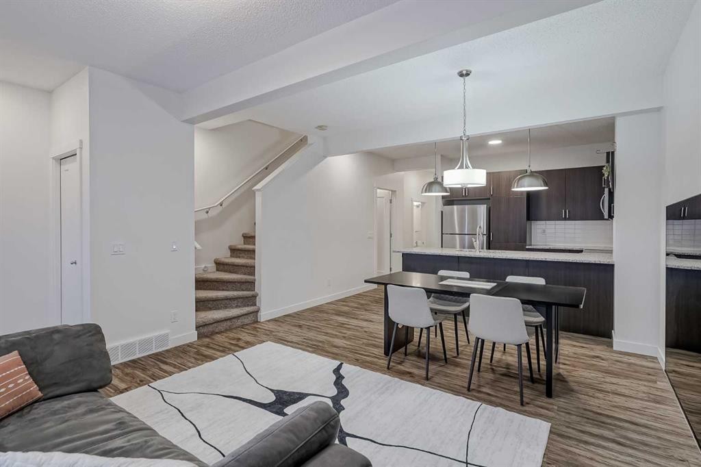 92 Walden Lane Se, Calgary, AB - Indoor Photo Showing Living Room
