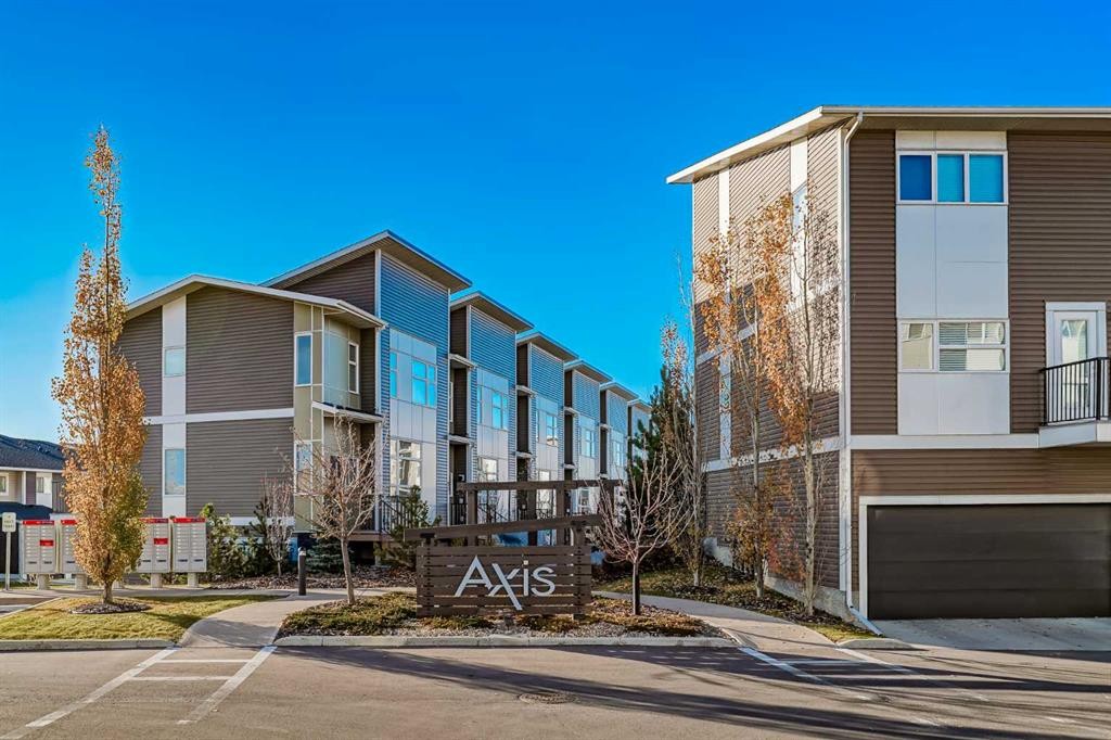 92 Walden Lane Se, Calgary, AB - Outdoor With Facade