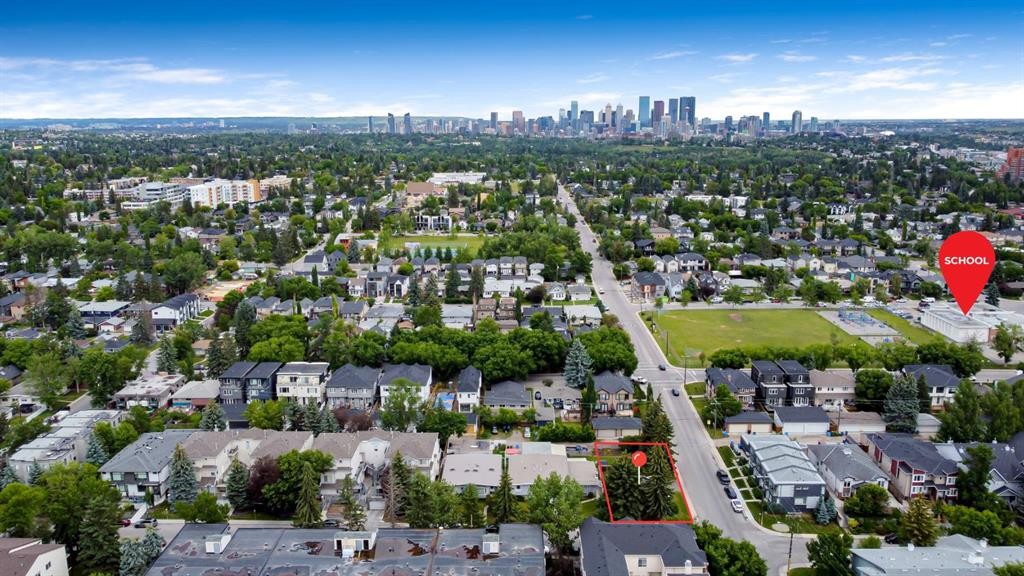 604 56 Avenue Sw, Calgary, AB - Outdoor With View