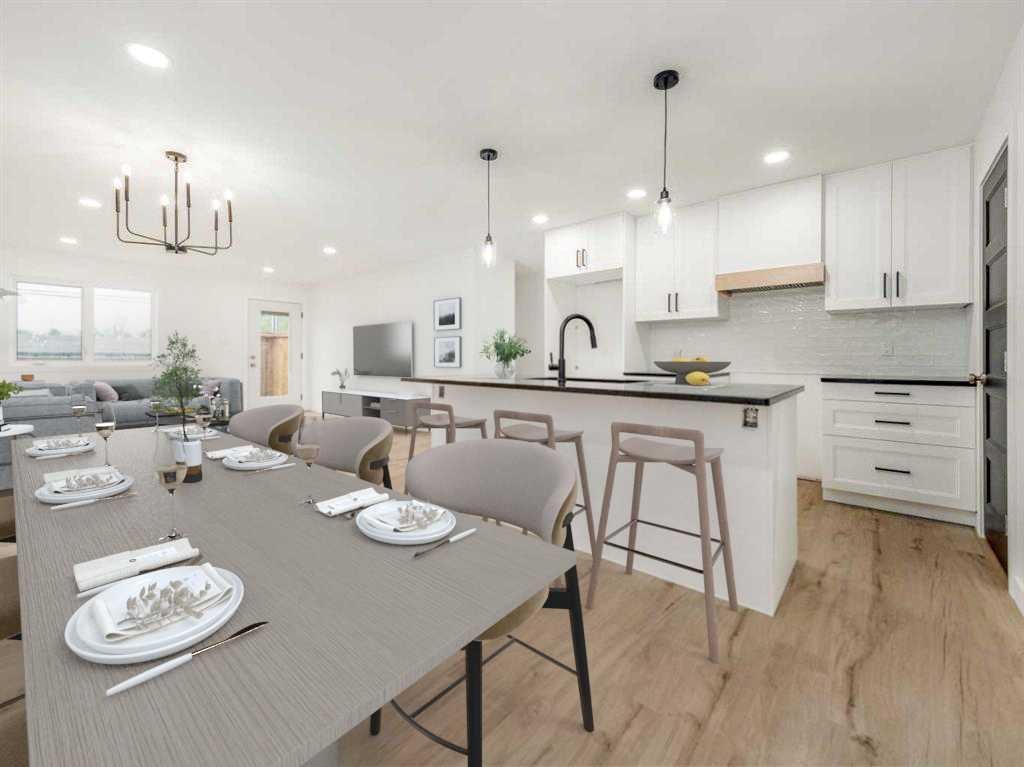 5105 40 Avenue, Taber, AB - Indoor