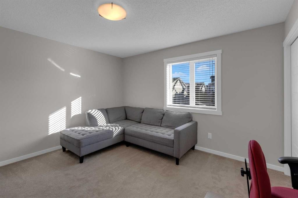 108-2400 Ravenswood View Se, Airdrie, AB - Indoor