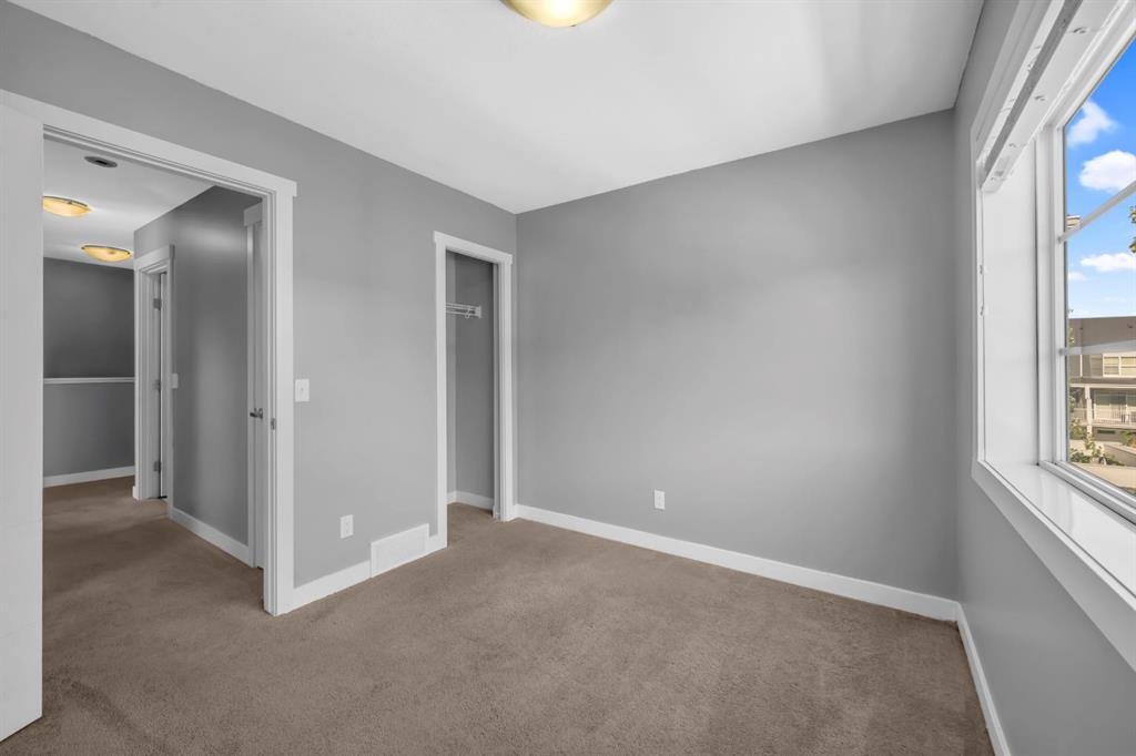 714 Redstone View Ne, Calgary, AB - Indoor Photo Showing Other Room