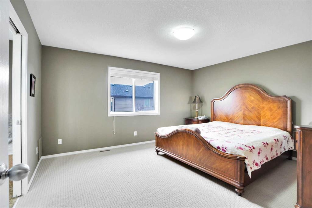 39 Skyview Shores Rise Ne, Calgary, AB - Indoor Photo Showing Bedroom