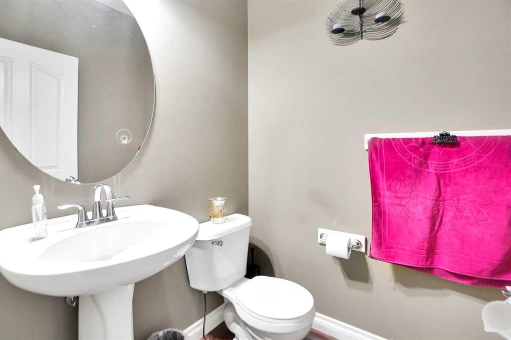 39 Skyview Shores Rise Ne, Calgary, AB - Indoor Photo Showing Bathroom