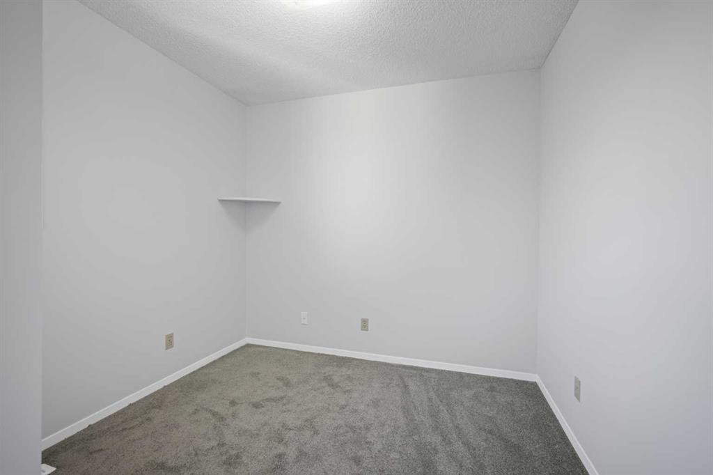 103 Taradale Drive Ne, Calgary, AB - Indoor Photo Showing Other Room