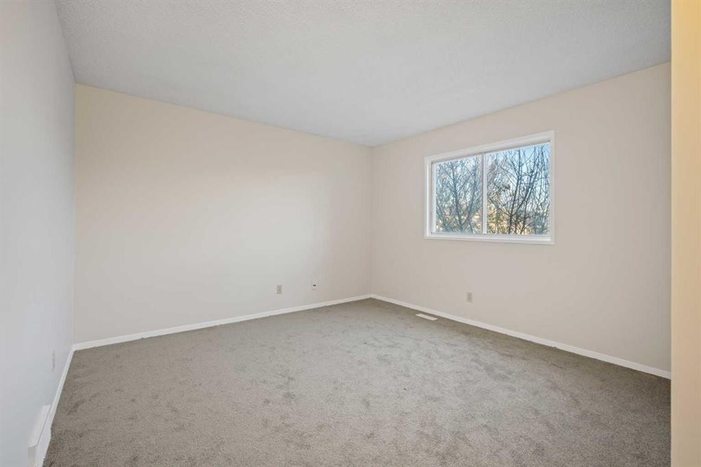 103 Taradale Drive Ne, Calgary, AB - Indoor Photo Showing Other Room