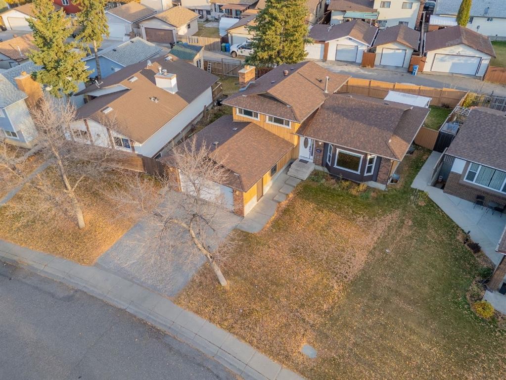 80 Templewood Road Ne, Calgary, AB - Outdoor With View