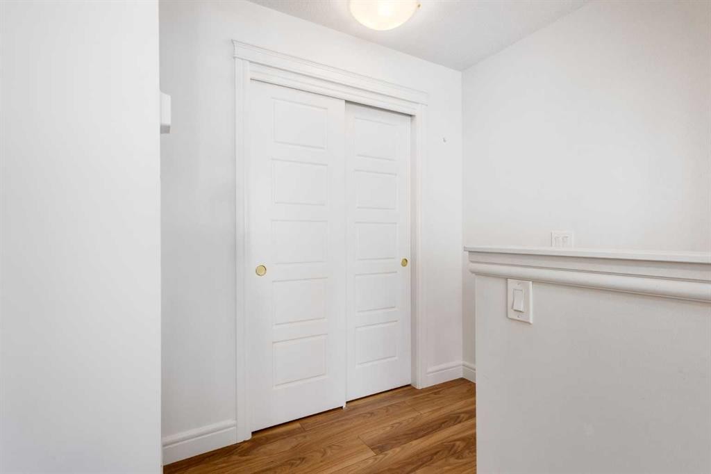 4341 Seton Drive Se, Calgary, AB - Indoor Photo Showing Other Room