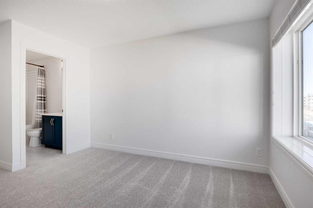 4341 Seton Drive Se, Calgary, AB - Indoor Photo Showing Other Room