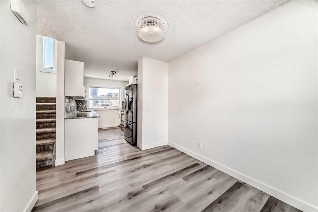 418 Covecreek Circle Ne, Calgary, AB - Indoor