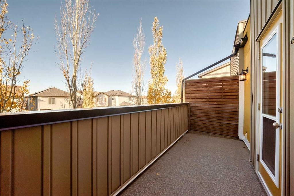 418 Covecreek Circle Ne, Calgary, AB - Outdoor With Exterior