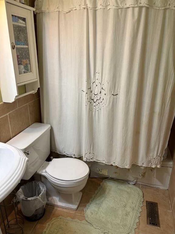 54-6020 Temple Drive Ne, Calgary, AB - Indoor Photo Showing Bathroom