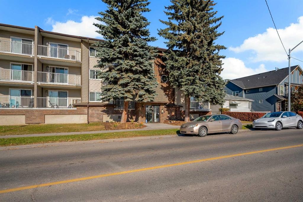 307-110 20 Avenue Ne, Calgary, AB - Outdoor With Balcony With Facade