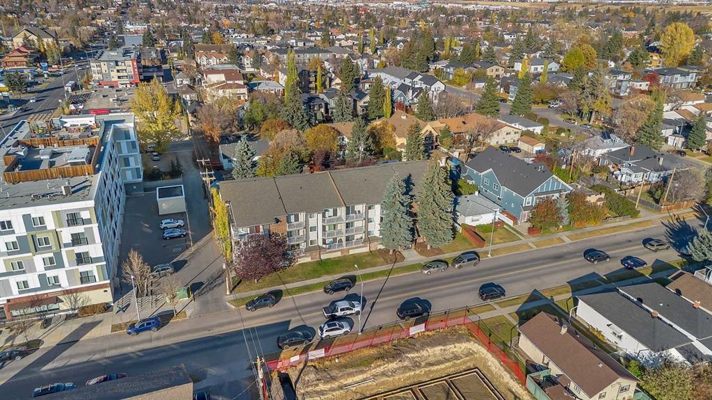307-110 20 Avenue Ne, Calgary, AB - Outdoor With View