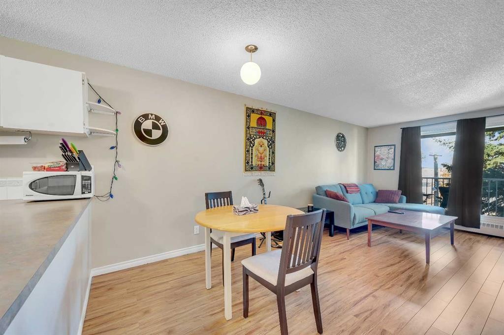 307-110 20 Avenue Ne, Calgary, AB - Indoor