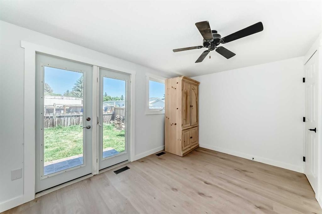 817 Bayview Road, Strathmore, AB - Indoor Photo Showing Other Room