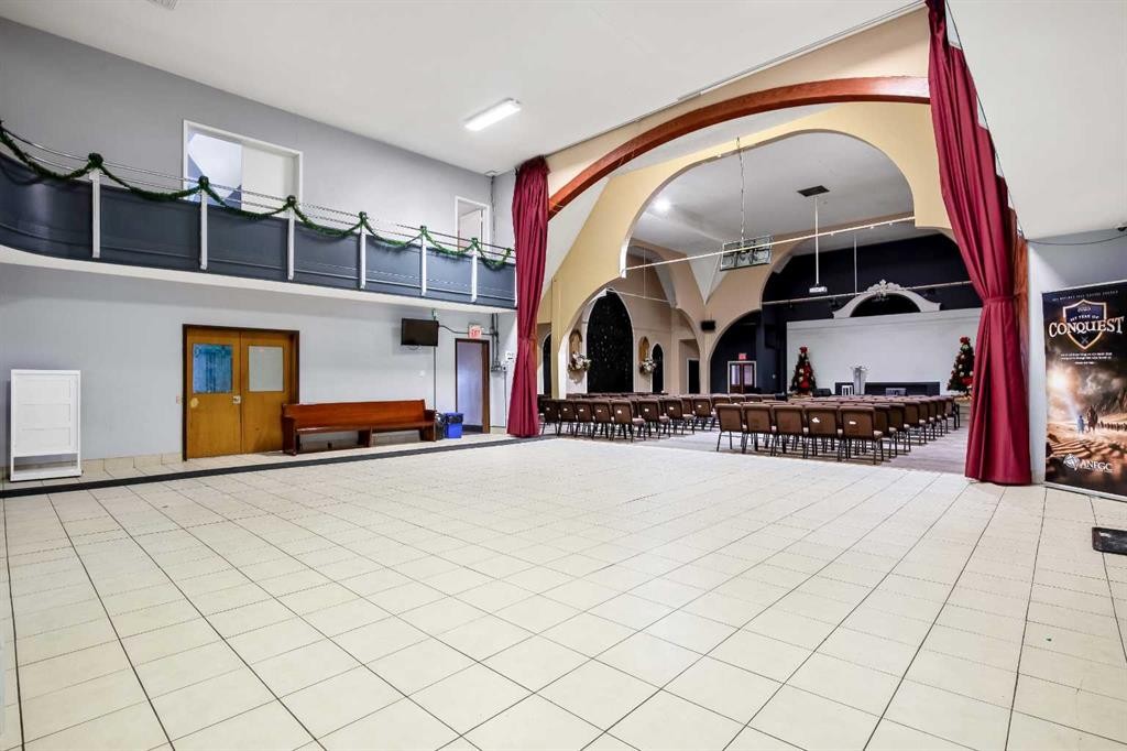 1405 8 Avenue Se, Calgary, AB