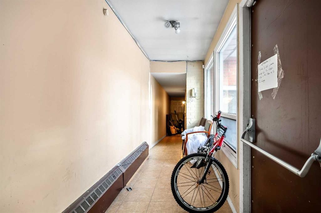 1405 8 Avenue Se, Calgary, AB