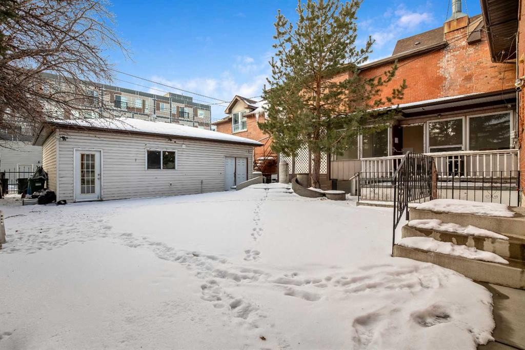 1405 8 Avenue Se, Calgary, AB