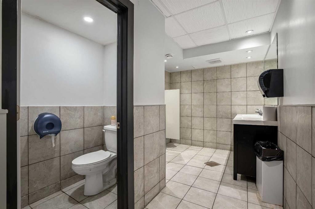 1405 8 Avenue Se, Calgary, AB