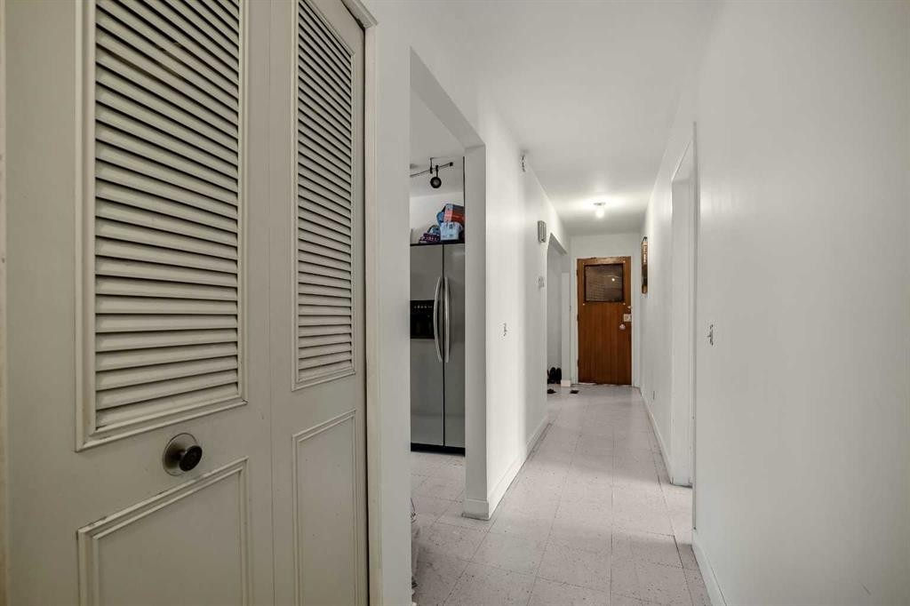 1405 8 Avenue Se, Calgary, AB