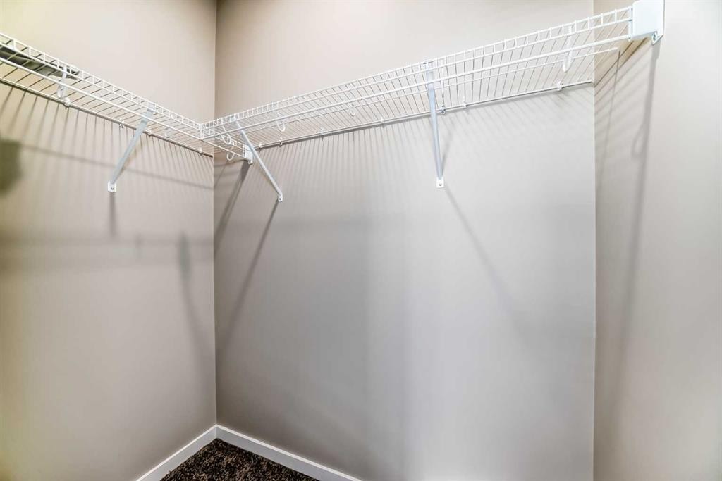 241 Lucas Avenue Nw, Calgary, AB - Indoor With Storage