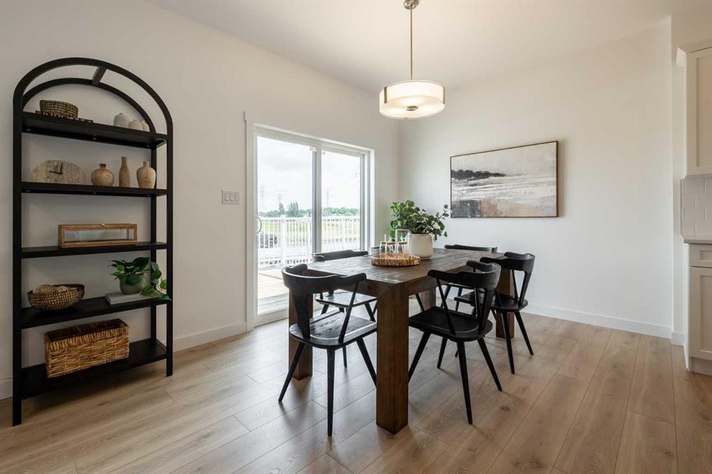 506 Ranch Green, Strathmore, AB - Indoor Photo Showing Dining Room