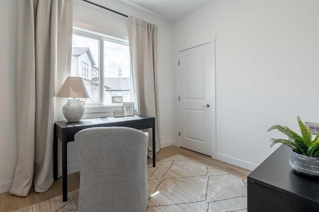 506 Ranch Green, Strathmore, AB - Indoor Photo Showing Office