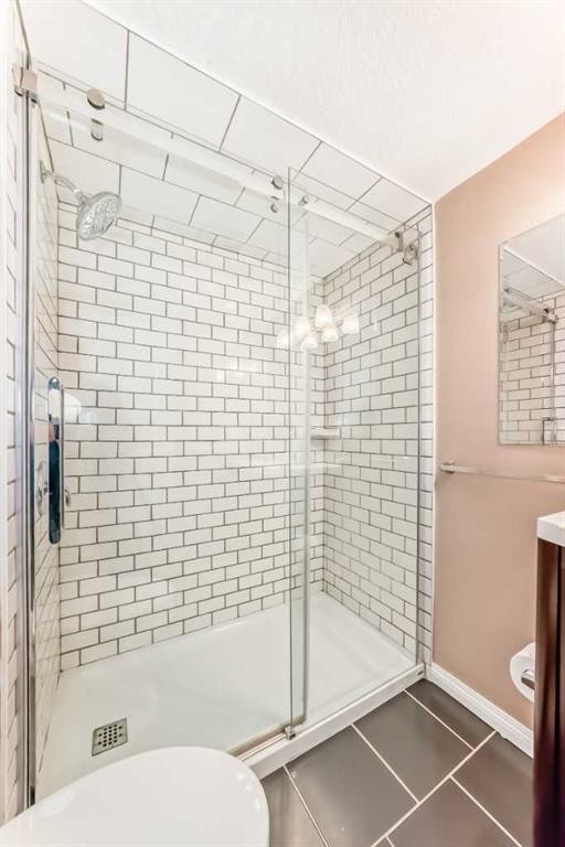 367 Auburn Crest Way Se, Calgary, AB - Indoor Photo Showing Bathroom