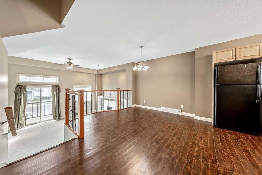 313 Strathcona Circle, Strathmore, AB - Indoor