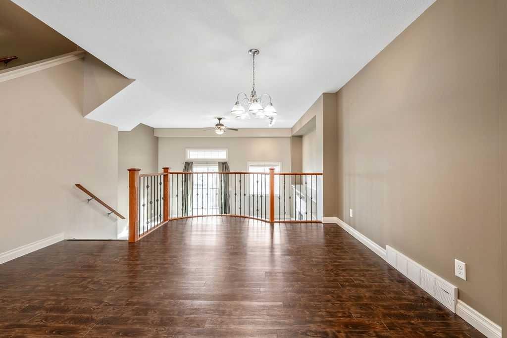 313 Strathcona Circle, Strathmore, AB - Indoor Photo Showing Other Room