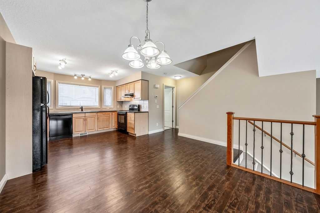 313 Strathcona Circle, Strathmore, AB - Indoor