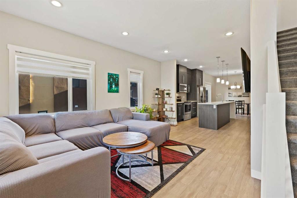 357 Sage Hill Circle Nw, Calgary, AB - Indoor Photo Showing Living Room