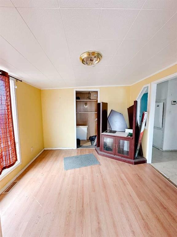 14-5800 46 Street, Olds, AB