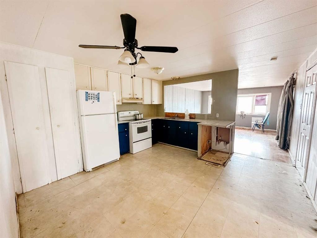 14-5800 46 Street, Olds, AB