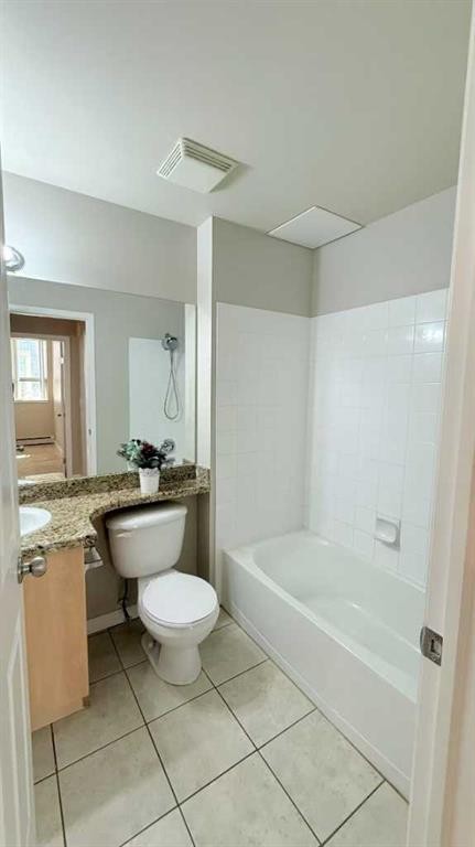 1411-1053 10 Street Sw, Calgary, AB - Indoor Photo Showing Bathroom