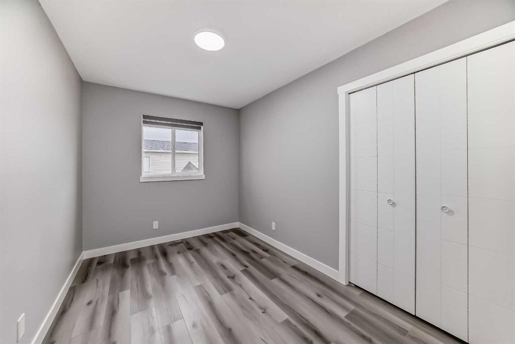 110 Falmere Way Ne, Calgary, AB - Indoor Photo Showing Other Room