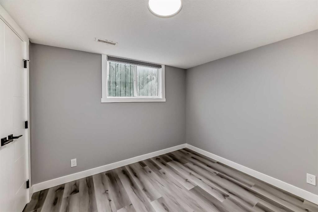 110 Falmere Way Ne, Calgary, AB - Indoor Photo Showing Other Room