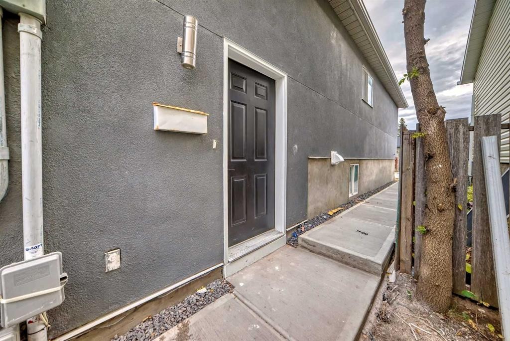 110 Falmere Way Ne, Calgary, AB - Outdoor With Exterior