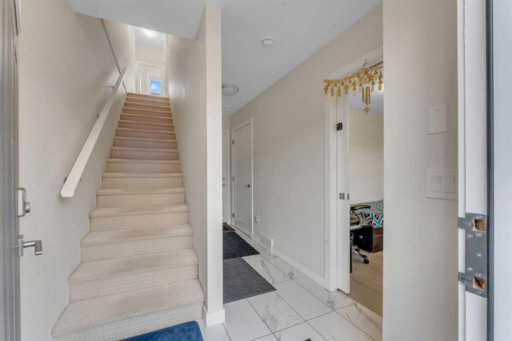 106-72 Cornerstone Manor Ne, Calgary, AB - Indoor Photo Showing Other Room