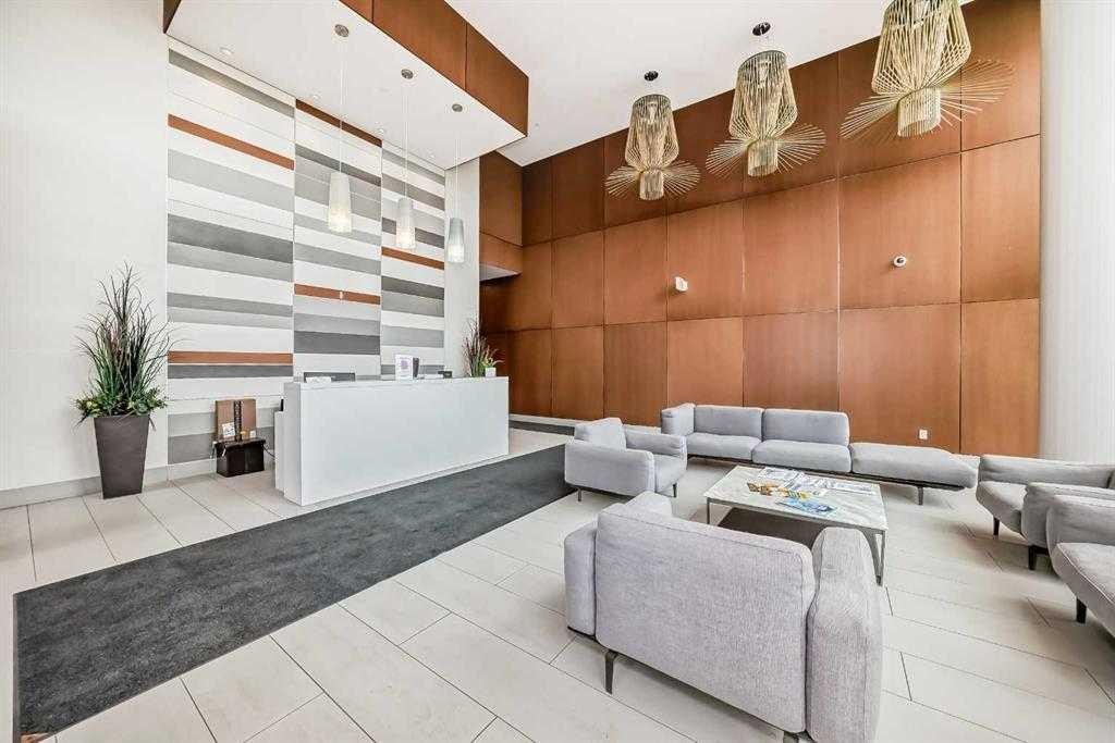 307-519 Riverfront Avenue Se, Calgary, AB - Indoor